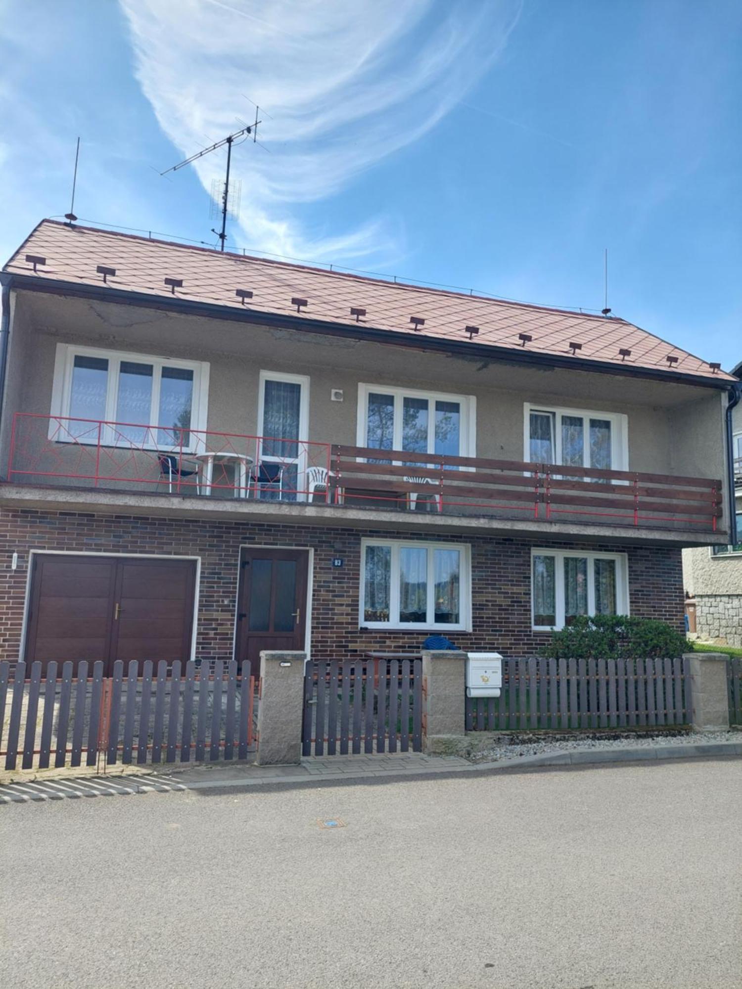 Ubytování na Lipně Černá v Pošumaví Esterno foto